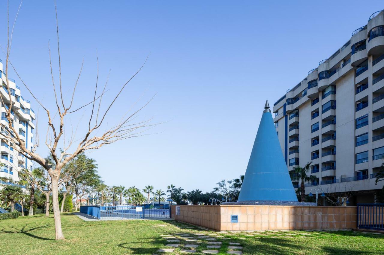 Patacona Beach Valencia Valência Exterior foto